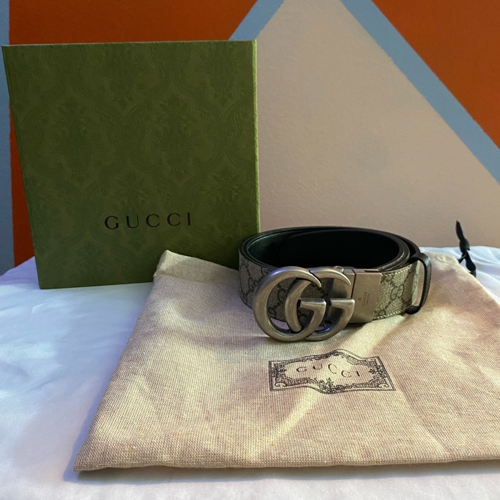 Gucci reversible belt